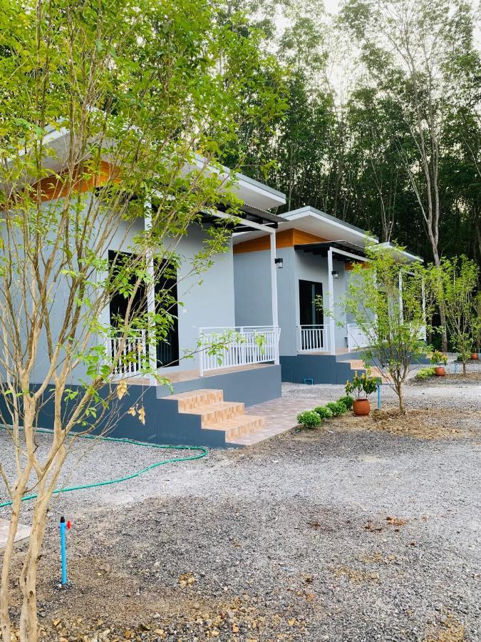 Suanvadee Resort สวนวดี รีสอร์ท Don Sak Eksteriør billede