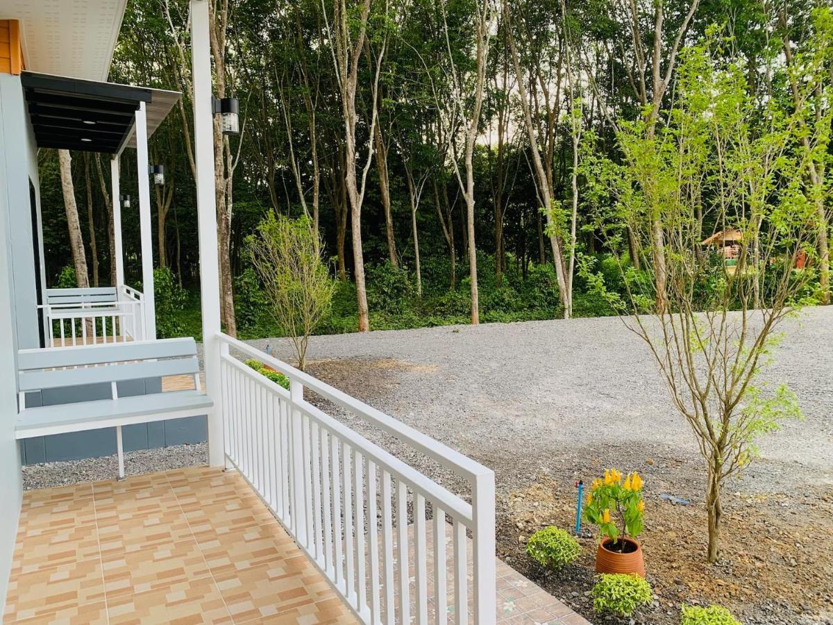 Suanvadee Resort สวนวดี รีสอร์ท Don Sak Eksteriør billede